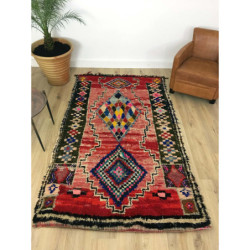 Tapis berbère Boujad coloré motifs ethniques