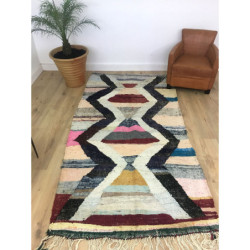 Tapis berbère original composition colorée géométrique