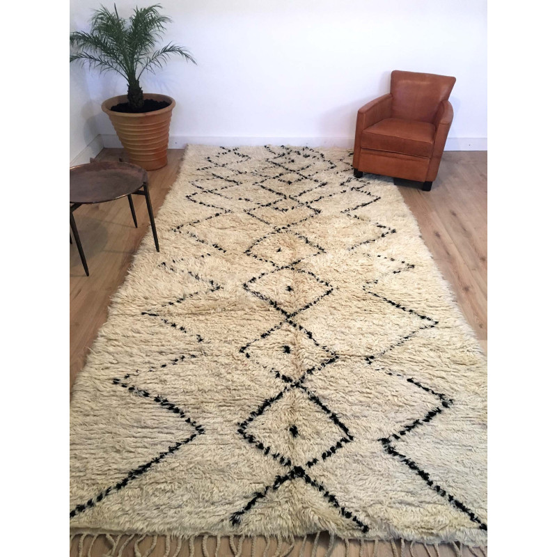 Tapis berbère Beni Ouarain authentique écru et noir