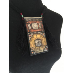Collier berbère ancien pendentif coloré